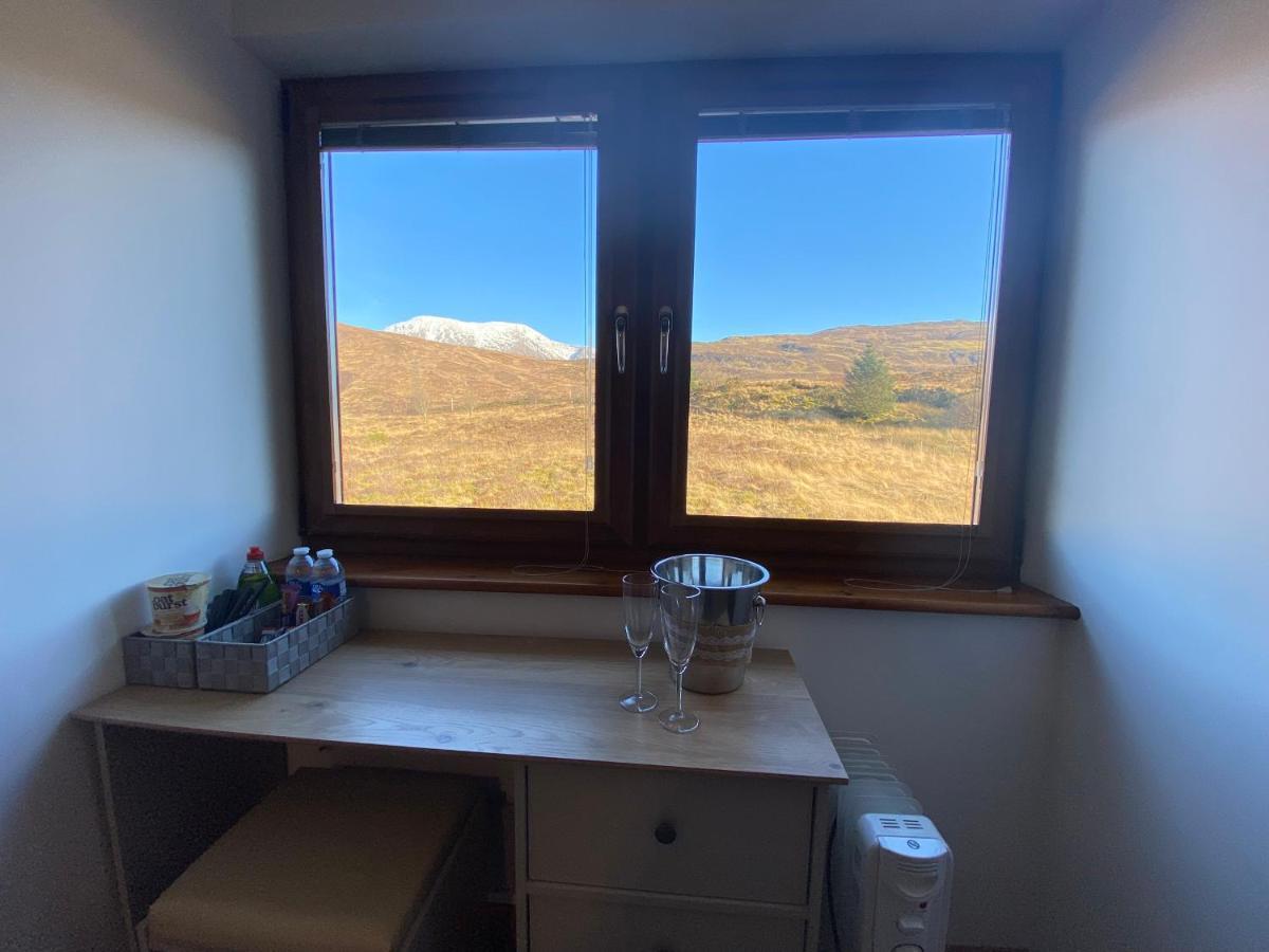 Highland Stays - Ben View Double Rooms Fort William Esterno foto